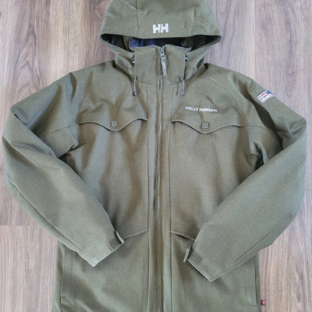 Helly Hansen Green Jacket for Men - Picture 1 of 4